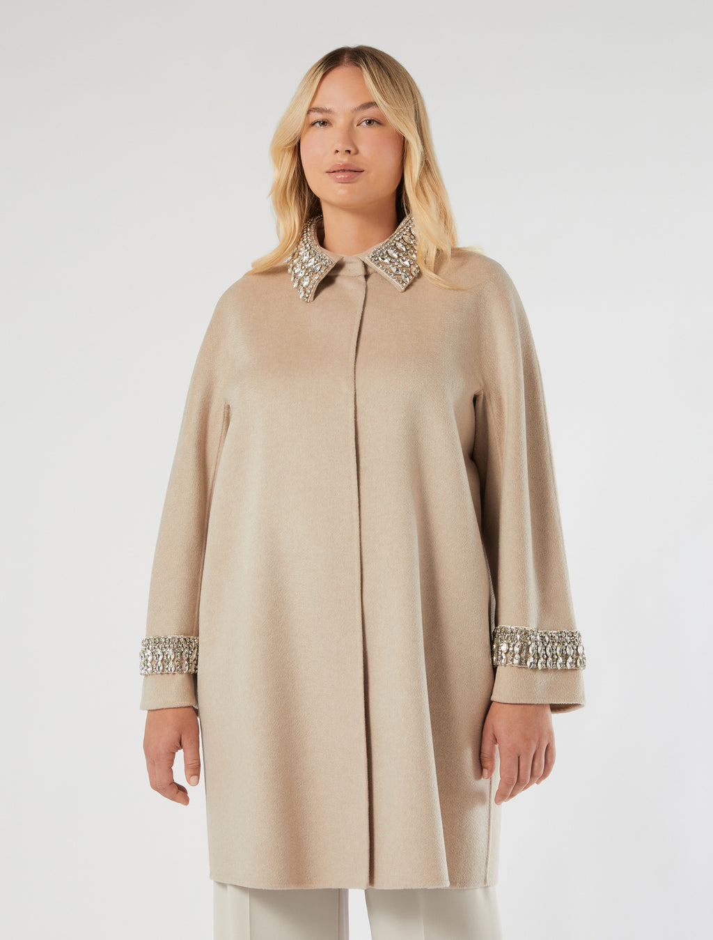 Double-sided fabric coat in wool