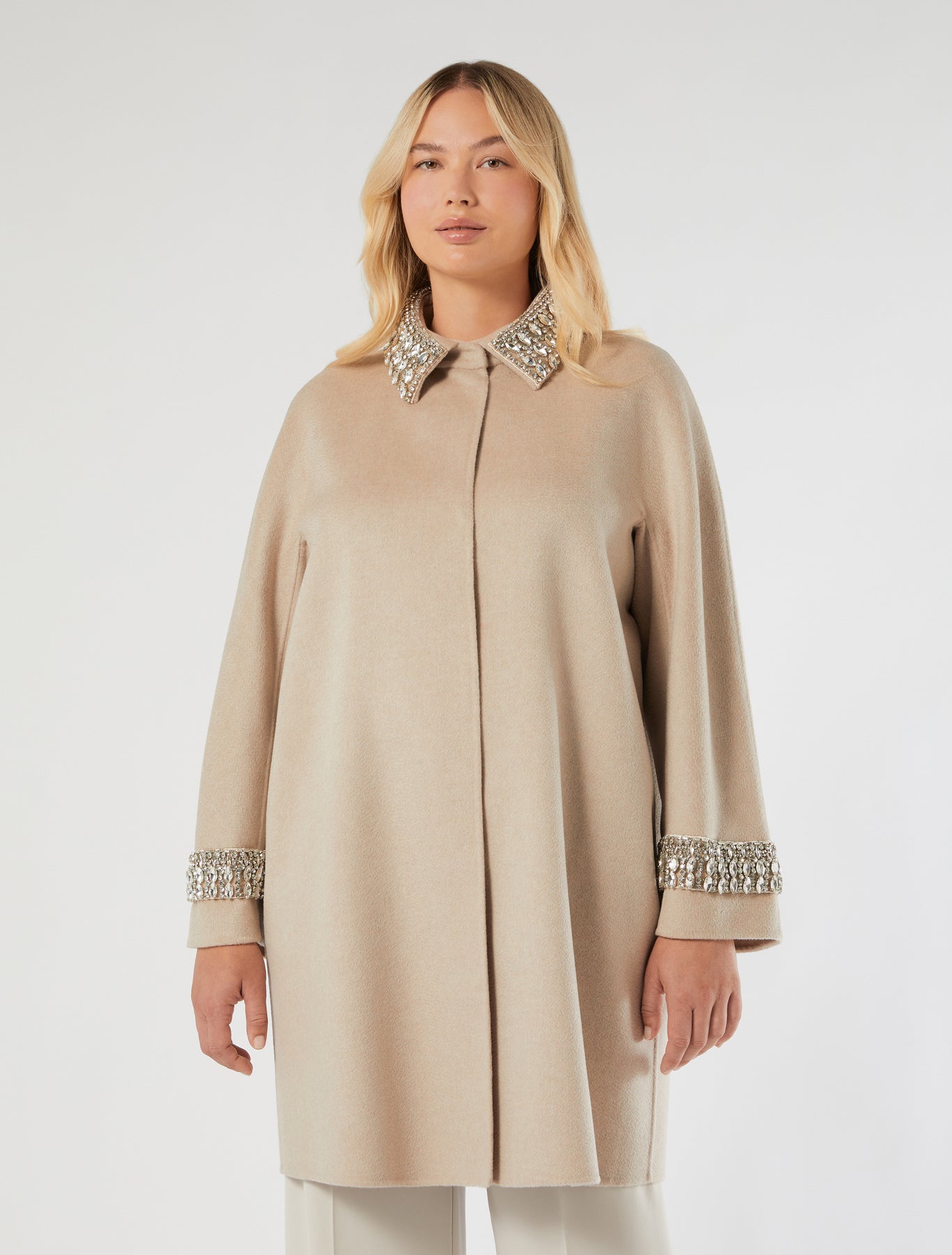 Double-sided fabric coat in wool