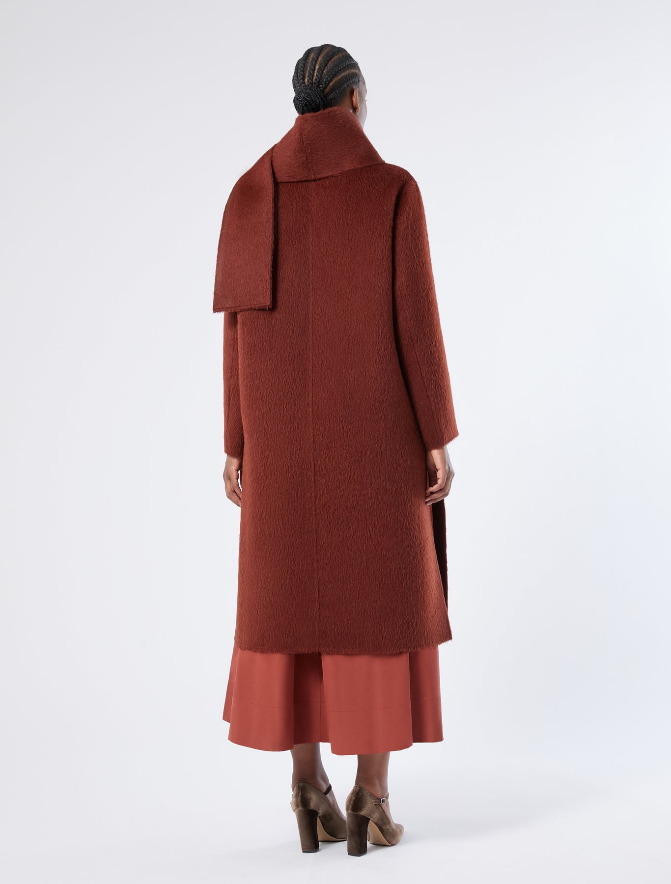 Double-faced wool and alpaca coat