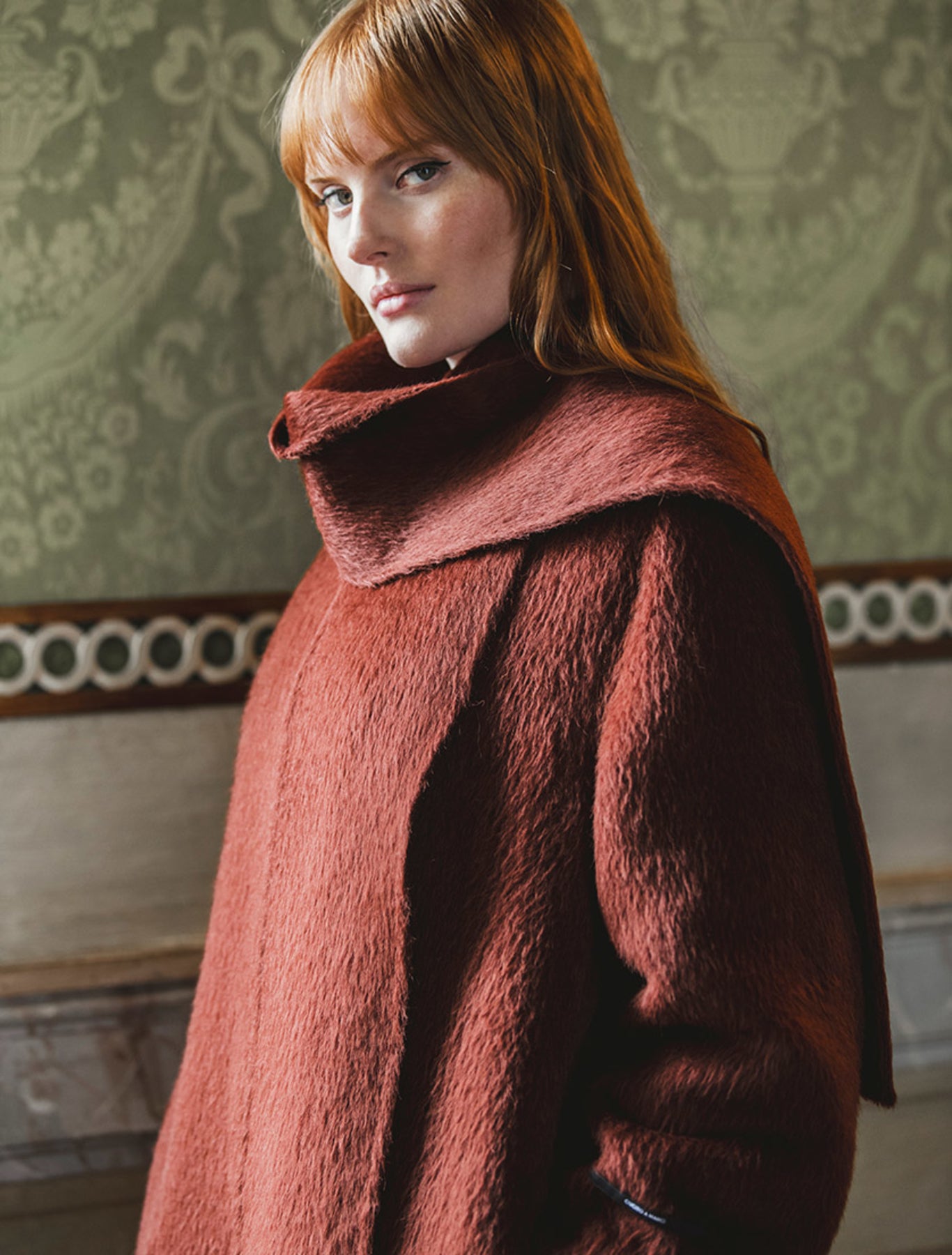 Double-faced wool and alpaca coat