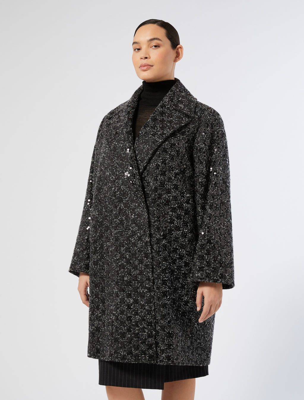 Bouclé coat with sequins