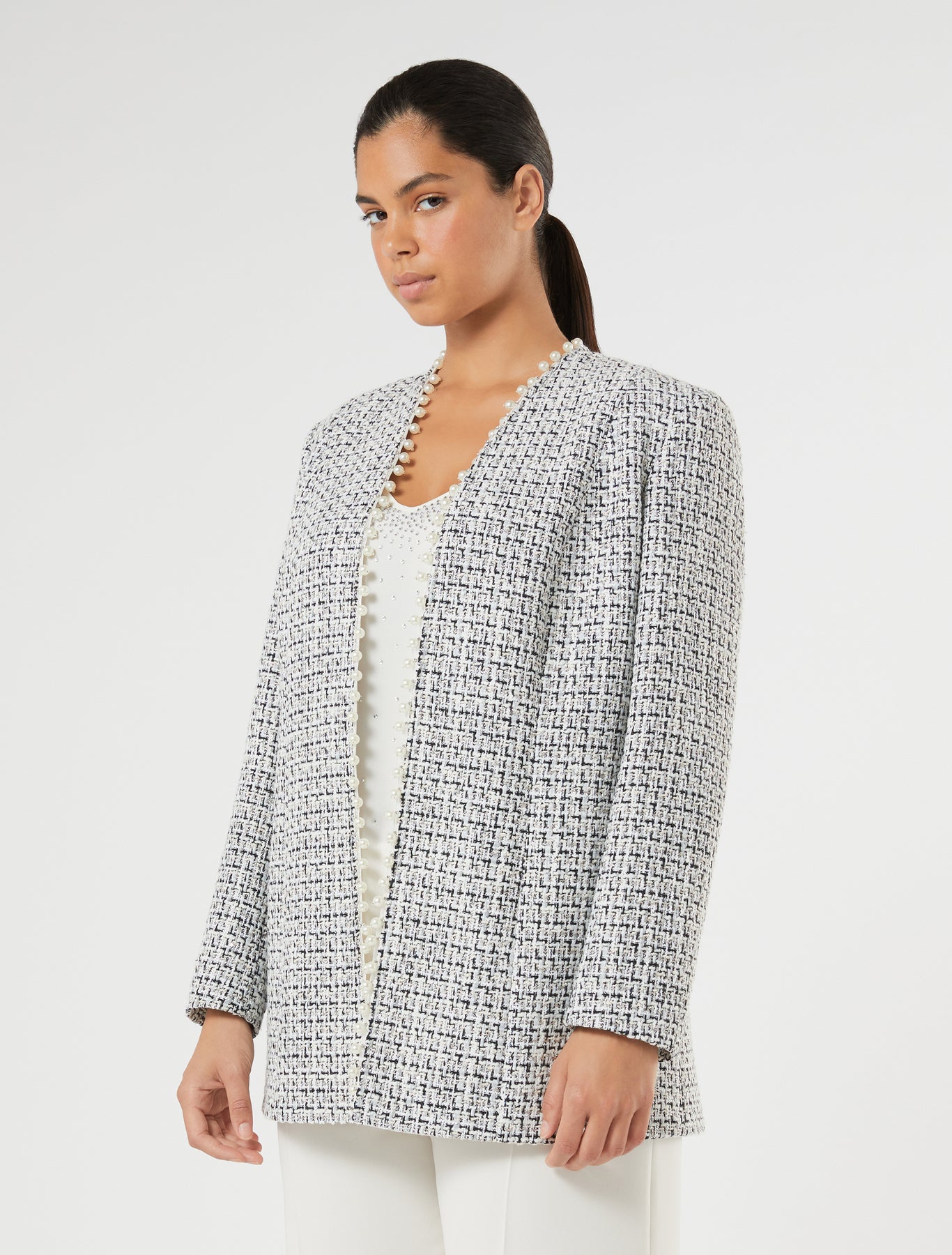 Embroidered yarn-dyed jacket