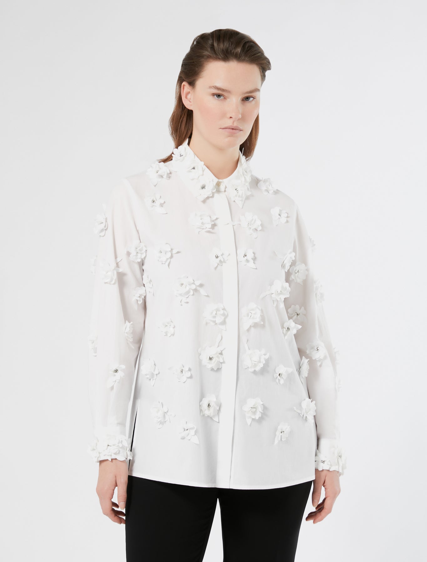 Poplin shirt with embroidery