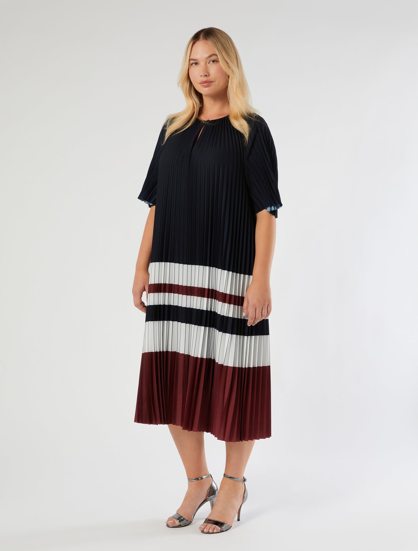 Pleated crêpe de Chine dress