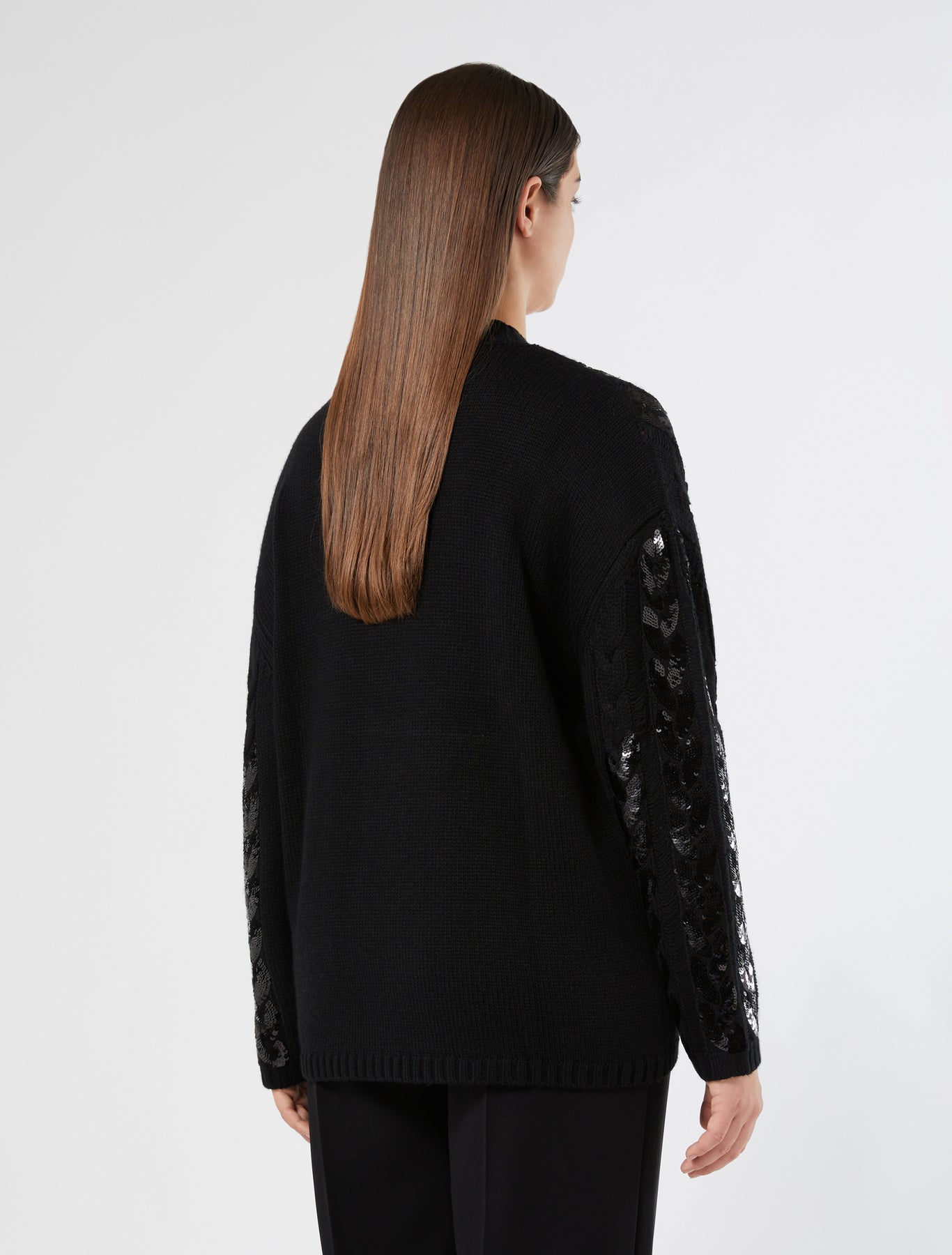 Cardigan with embroidery