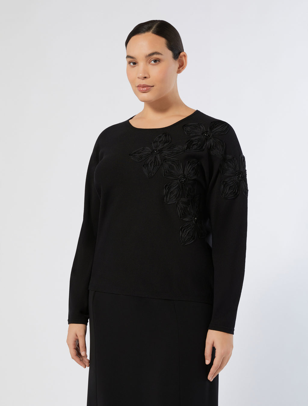 Viscose jumper with embroidery