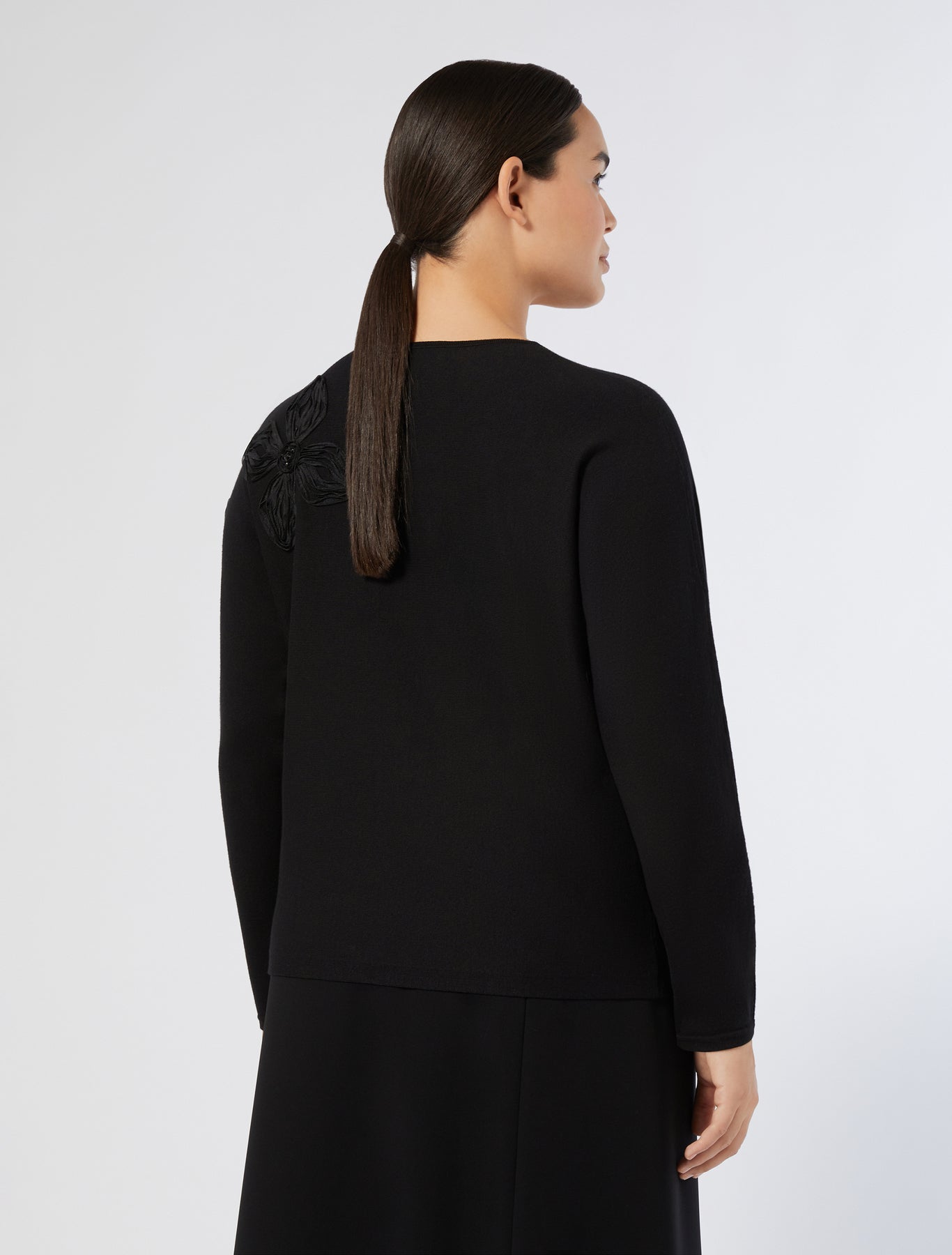 Viscose jumper with embroidery