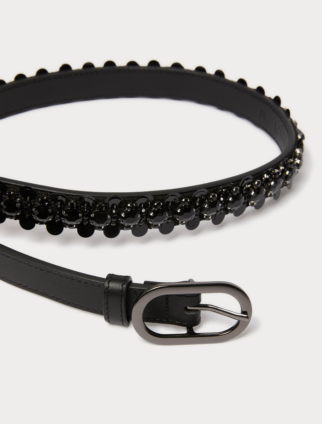 Embroidered leather belt