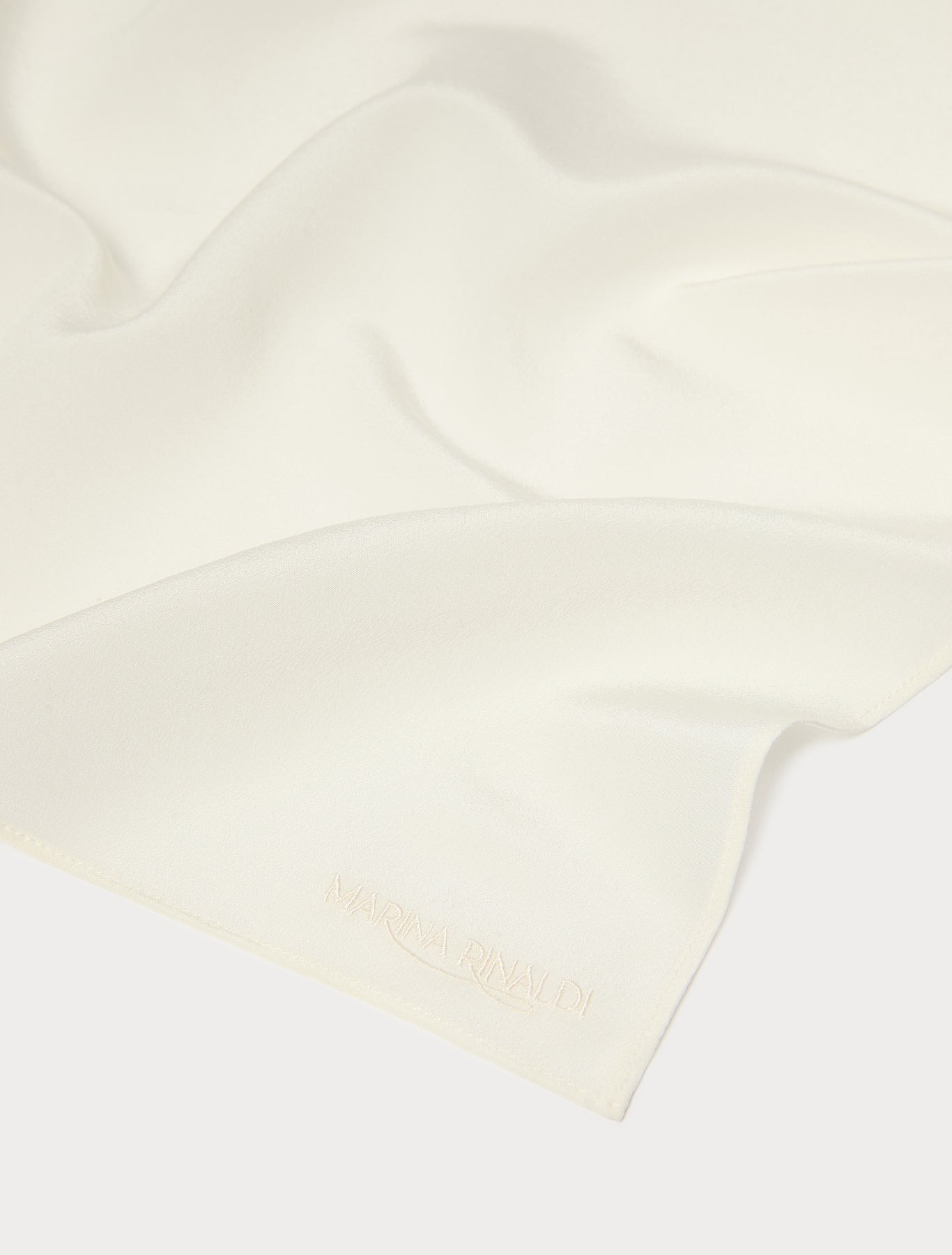 Silk crepe de chine stole