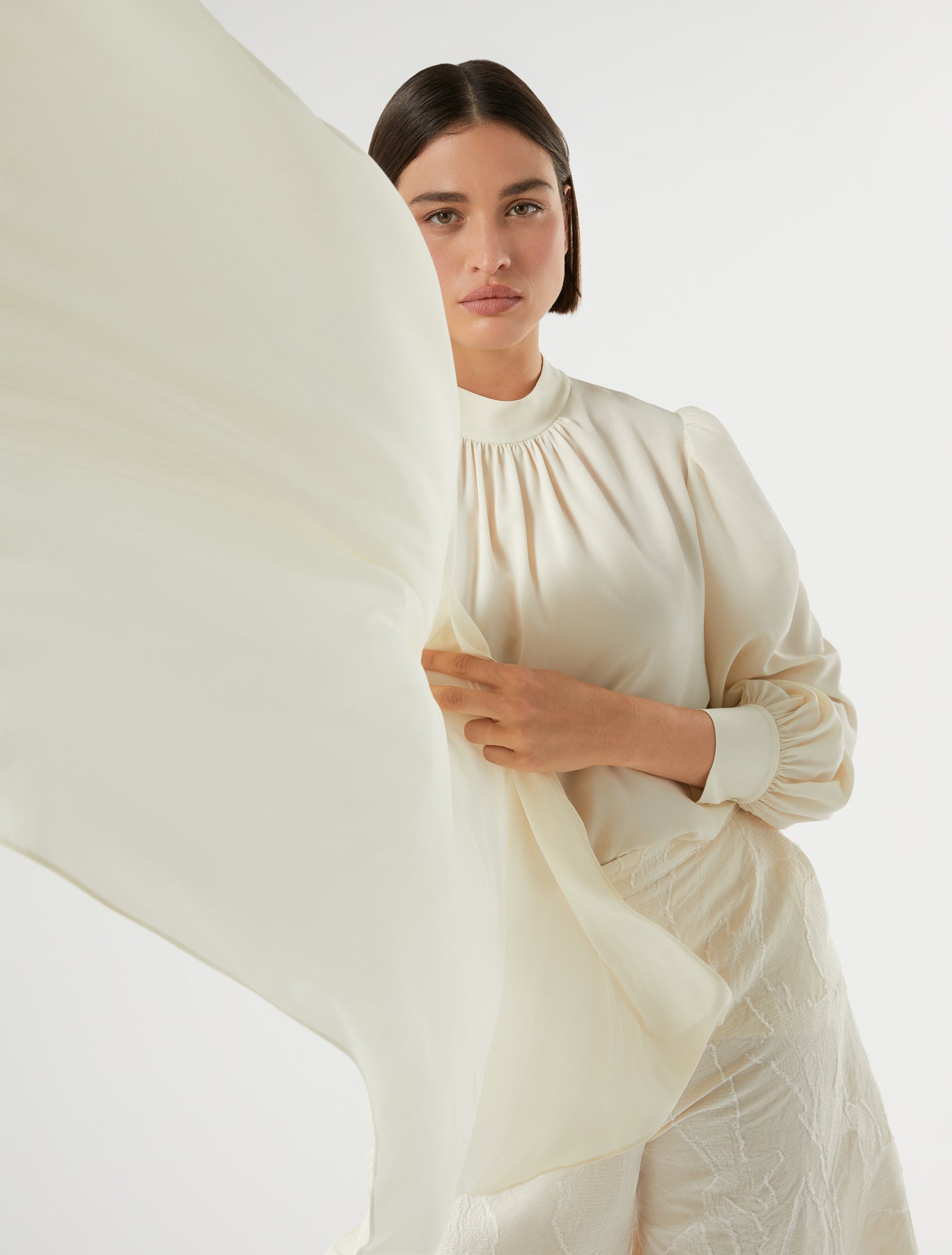 Silk crepe de chine stole