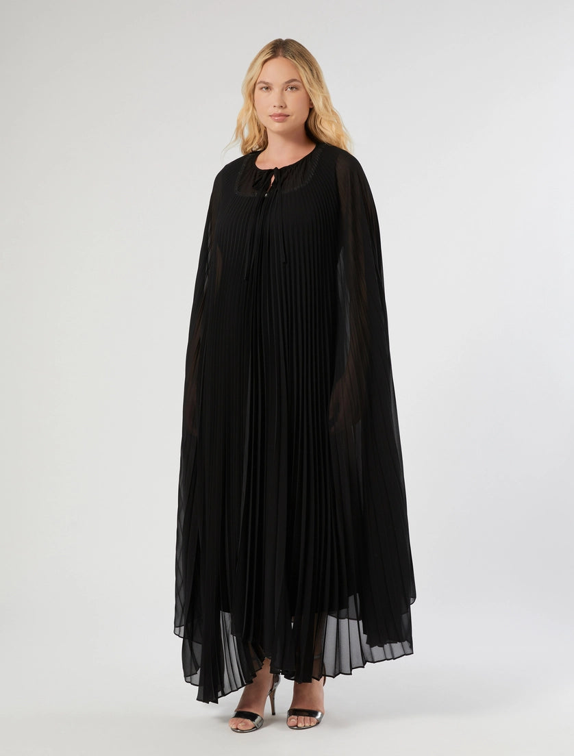 Plissé-pleated crepe georgette cape
