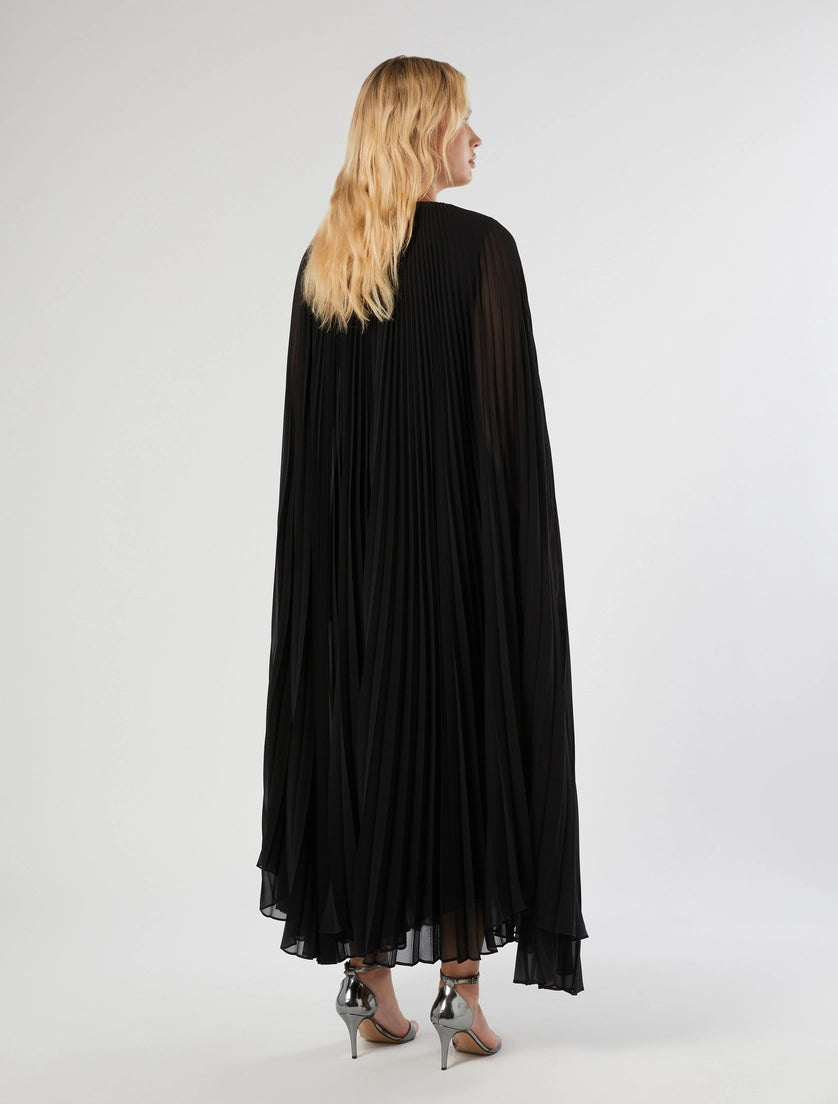 Plissé-pleated crepe georgette cape