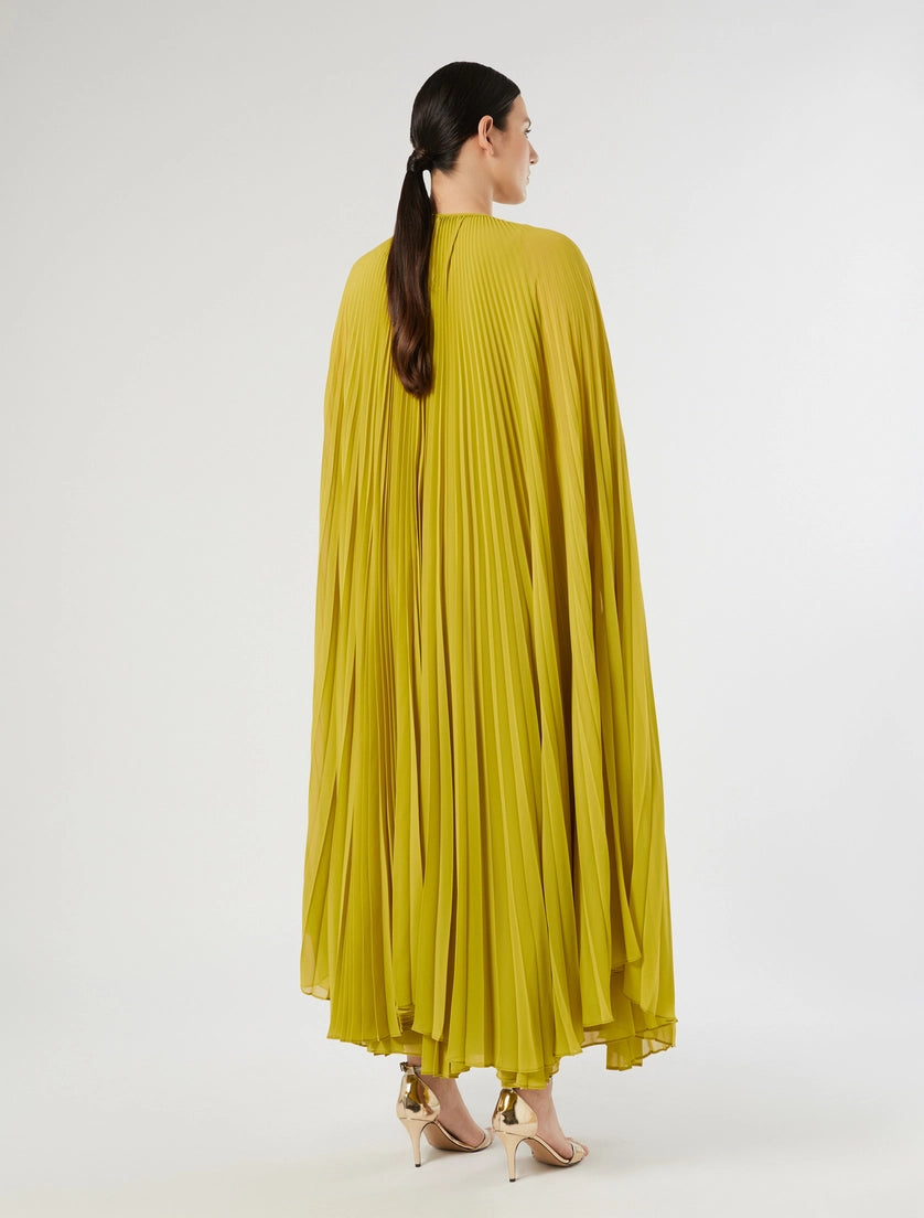Plissé-pleated crepe georgette cape