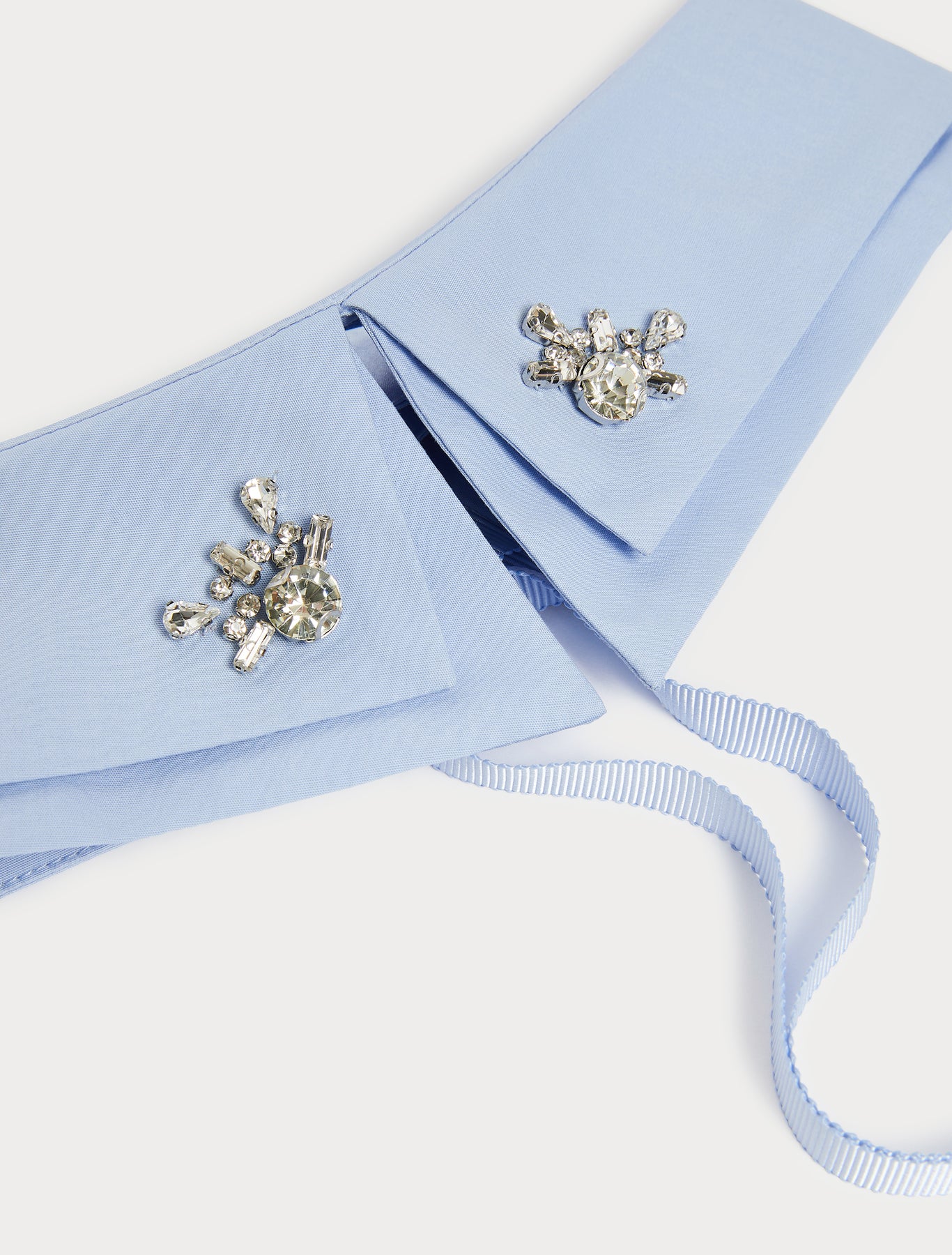 Cotton poplin collar