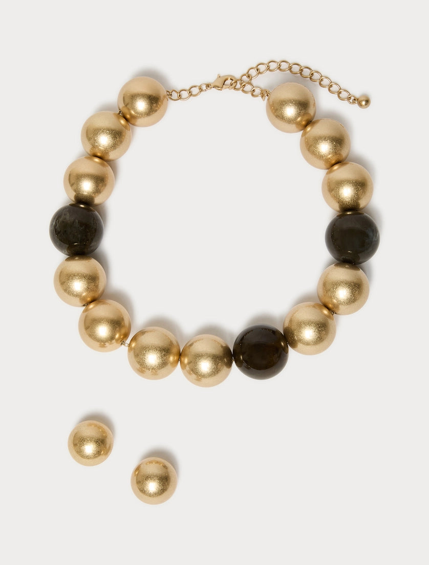 Metal and resin choker and earrings