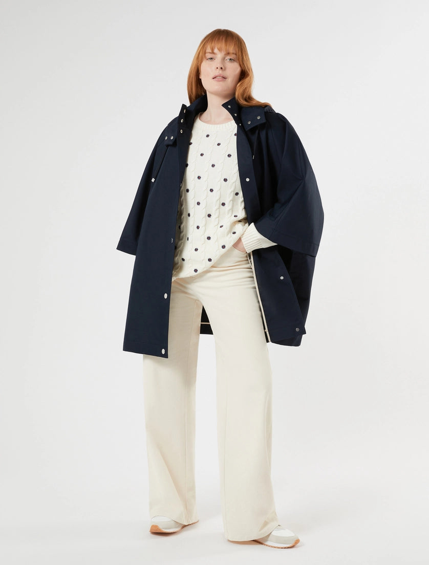 Water-repellent twill cape