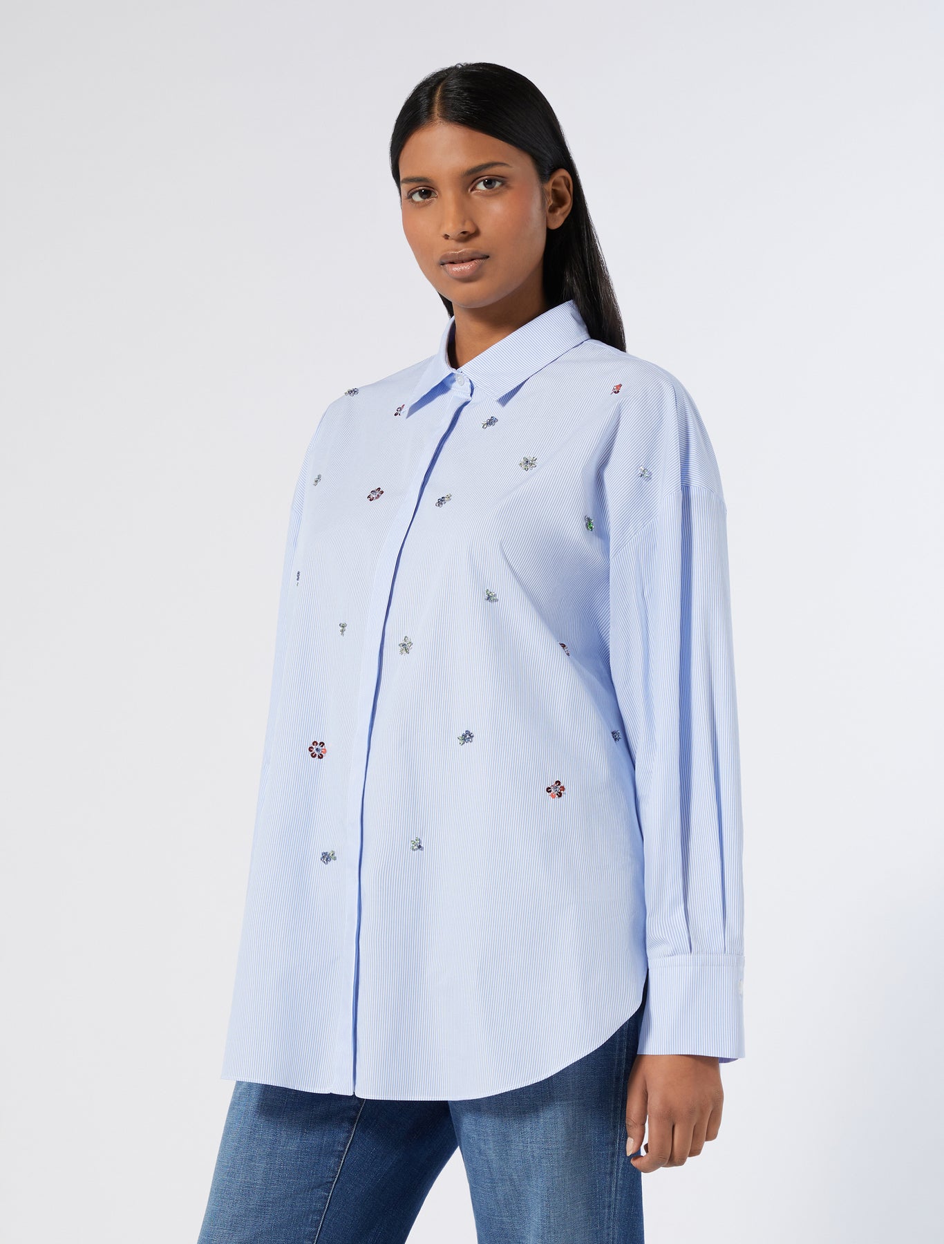 Embroidered poplin shirt