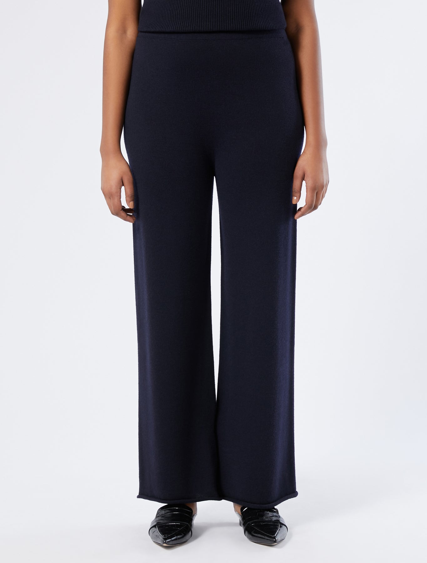 Wool knit trousers