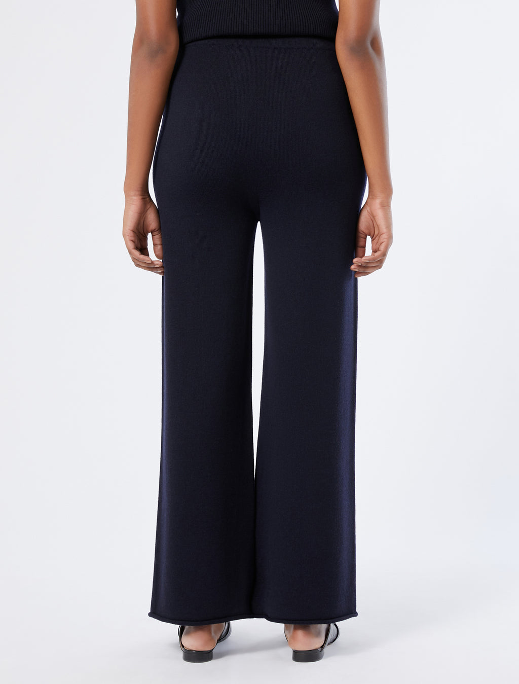 Wool knit trousers
