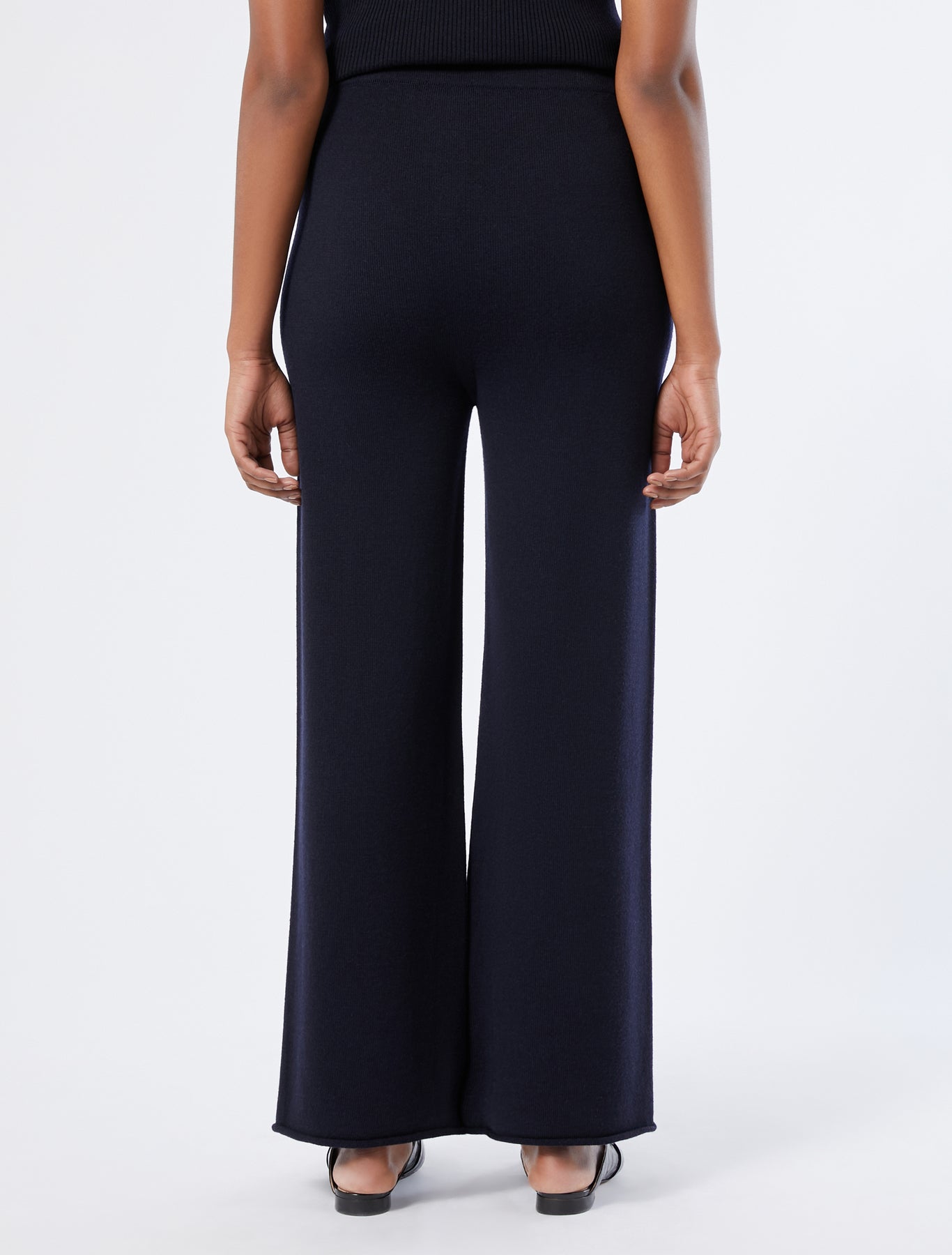 Wool knit trousers