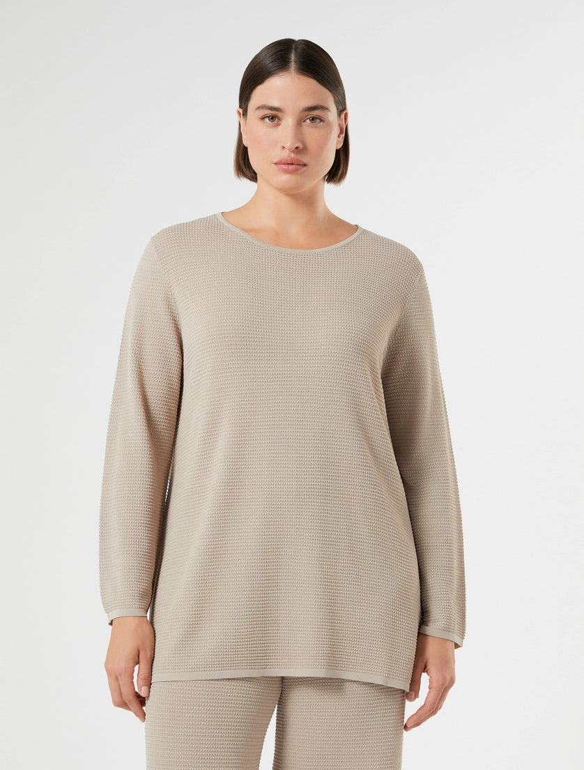 Viscose sweater
