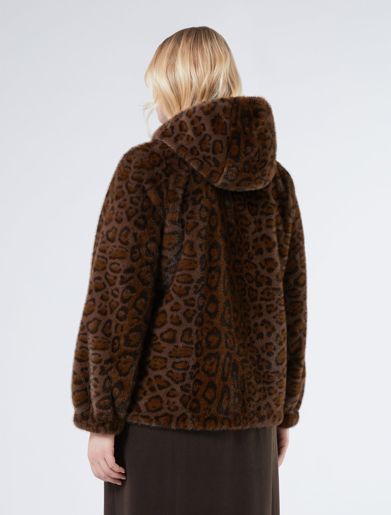 Reversible jacket with a soft texture