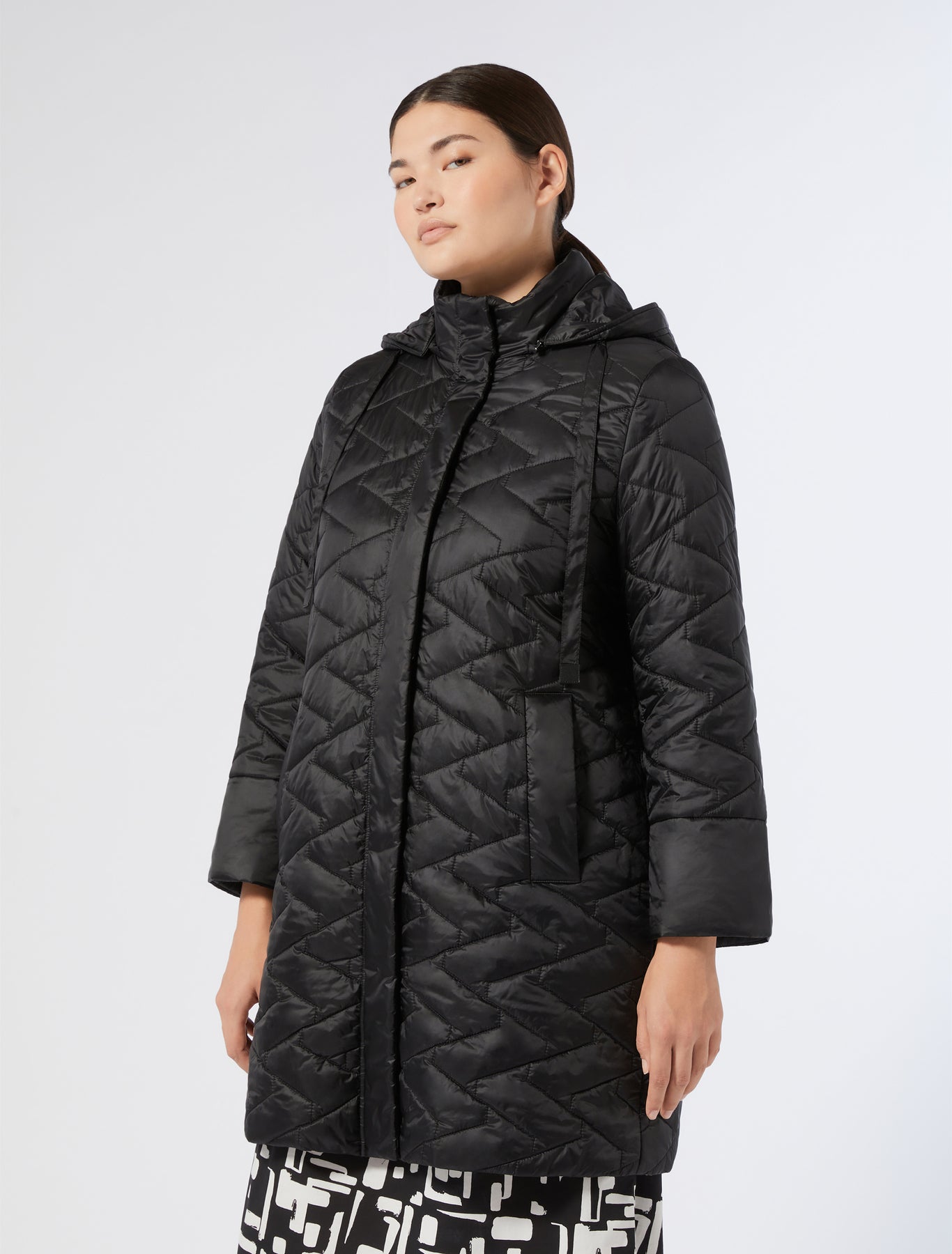Water-repellent technical canvas padded jacket
